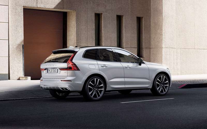 Volvo вывела на российский рынок бренд Recharge
