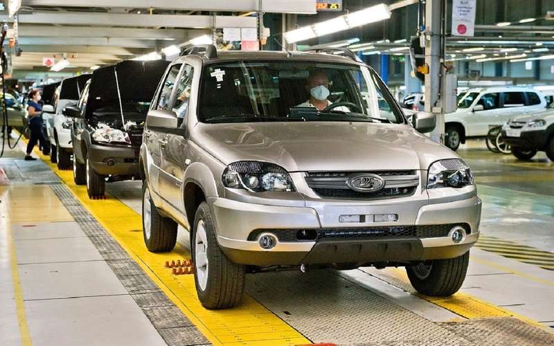 Lada Niva официально: как выглядит, какие приборы и сколько стоит