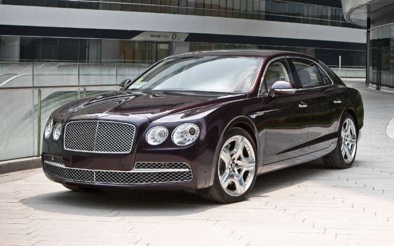 В России пытались продать Bentley за биткоины. Прокуратура не разрешила