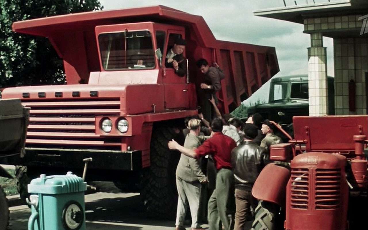 Самые необычные автомобили советских фильмов: хоть один узнаете? — фото 1115819