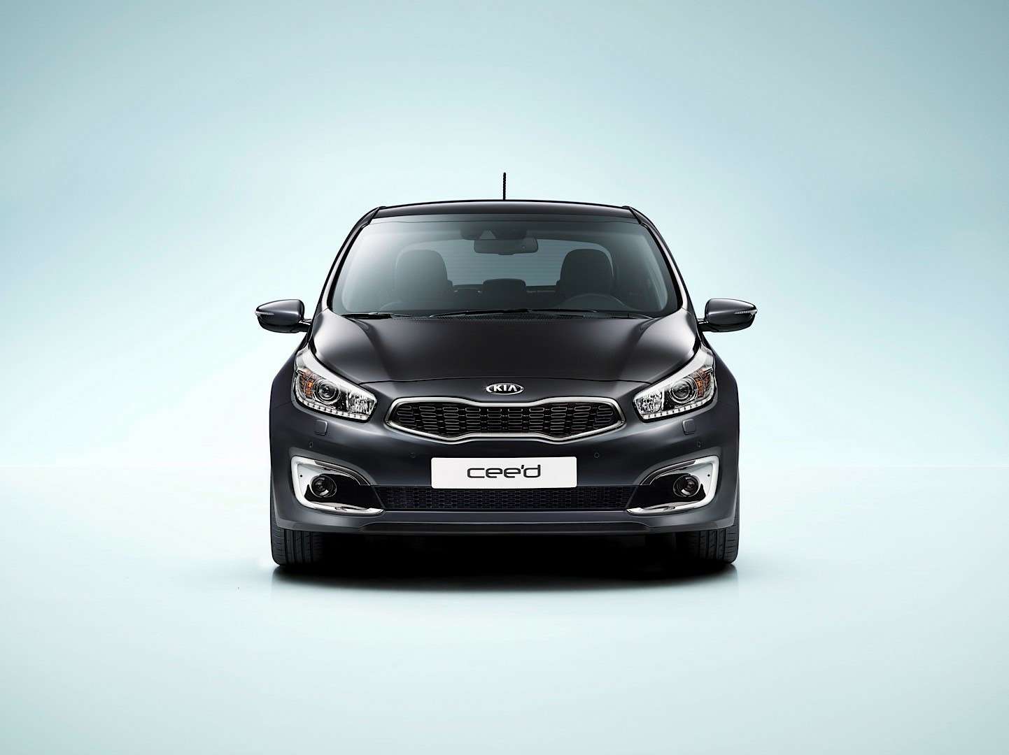 2016-kia-cee-d-brings-subtle-visual-upgrades-new-engines-and-sporty-gt-line-photo-gallery_7