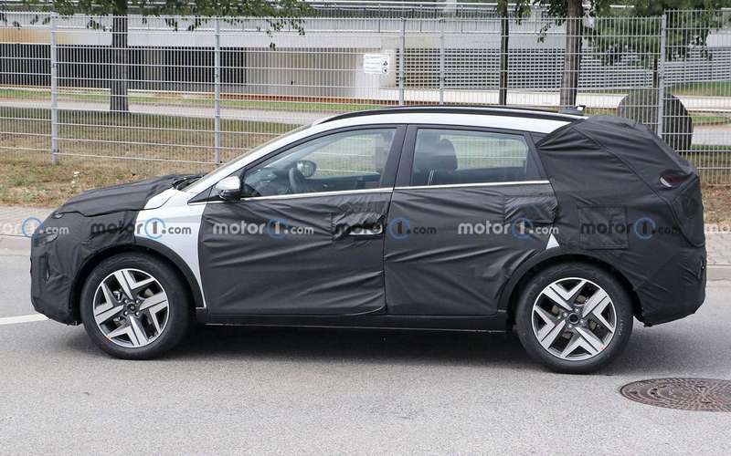 Новый кроссовер Hyundai на тестах: подробности