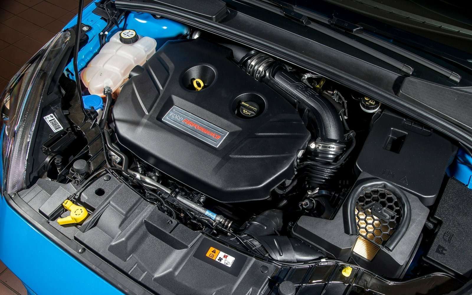 Устали ждать: покупатели отказываются от Ford Focus RS в пользу Subaru — фото 613130