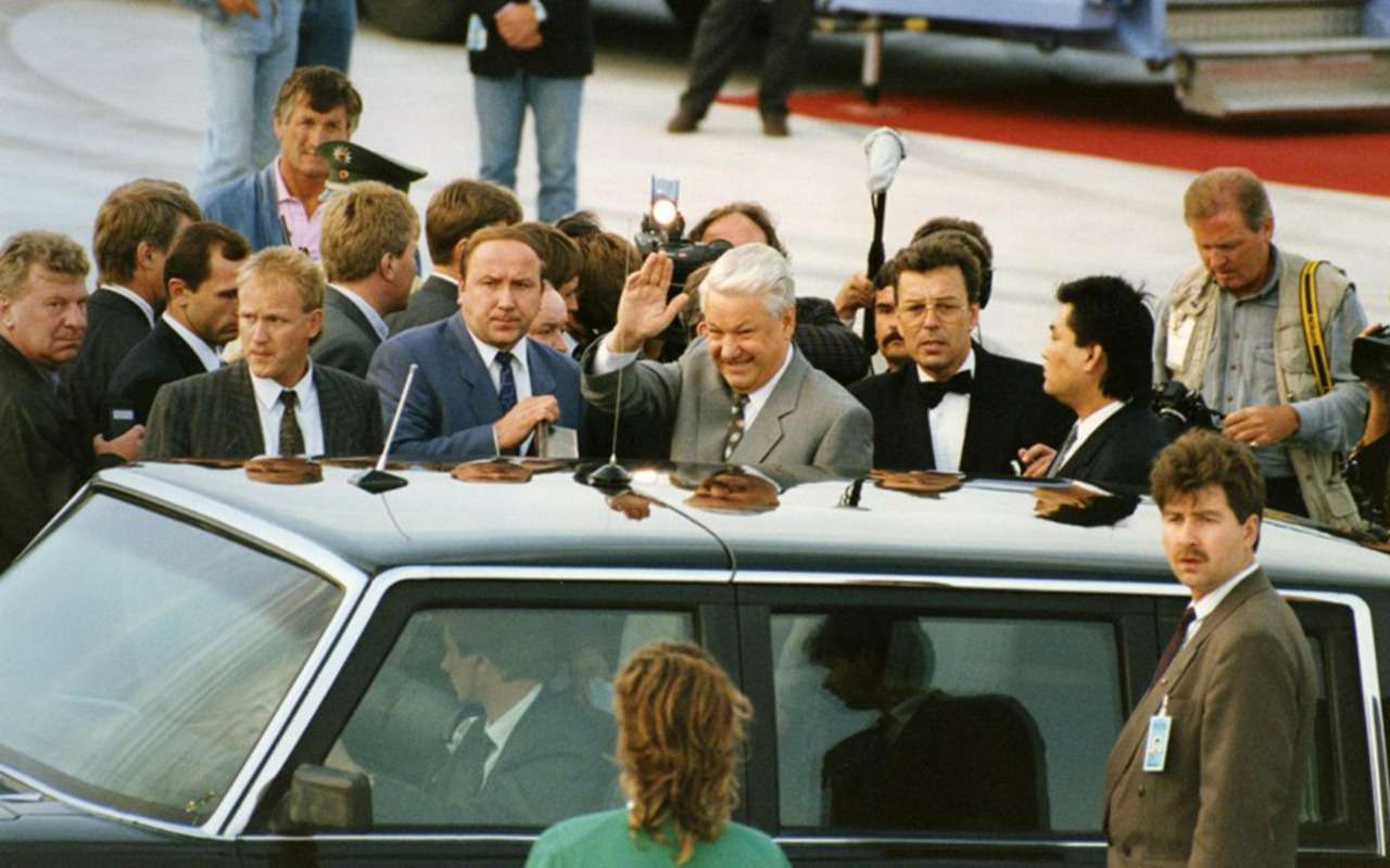 Бронированный лимузин Горбачева и Ельцина — как его строили — фото 1144868
