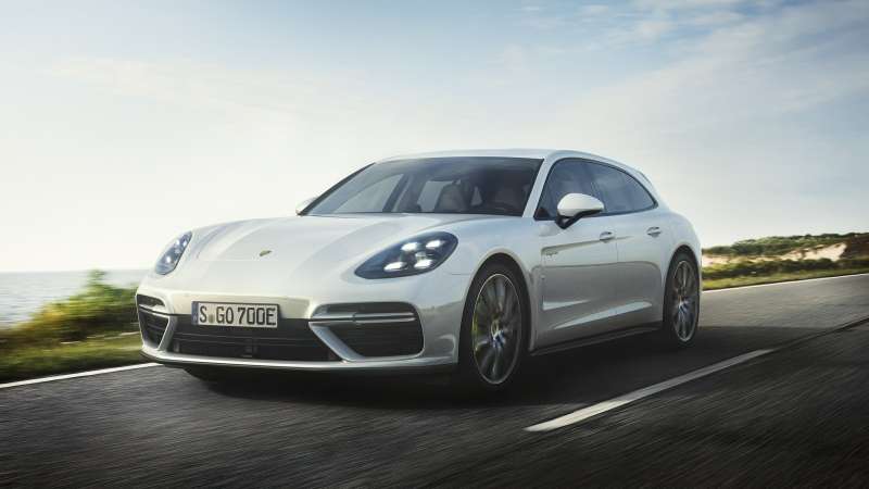 Porsche рассекретила самый крутой «сарай» в мире