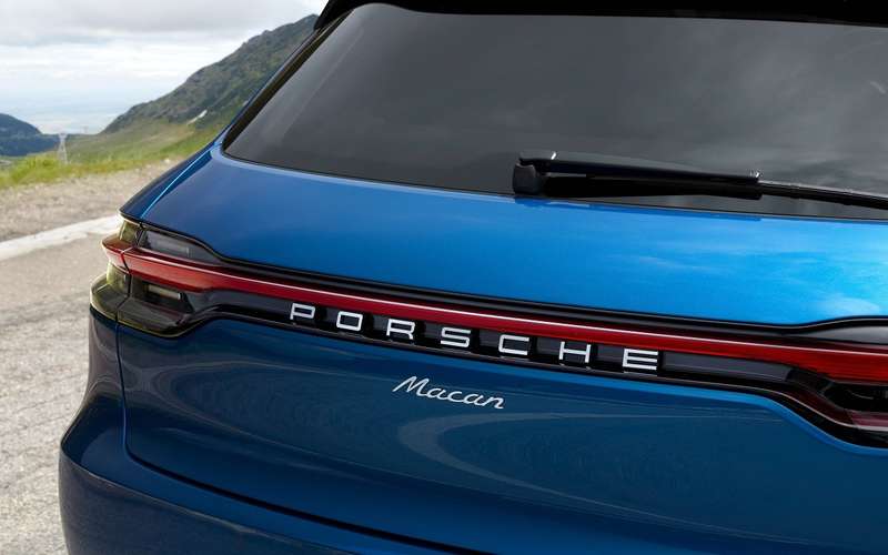 Porsche отзывает более 5000 Macan в России