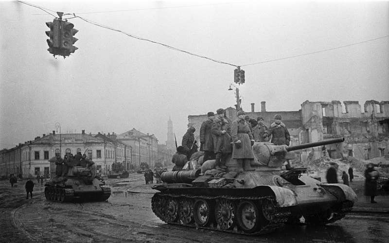 Три мифа и одна правда о легендарном танке Т-34