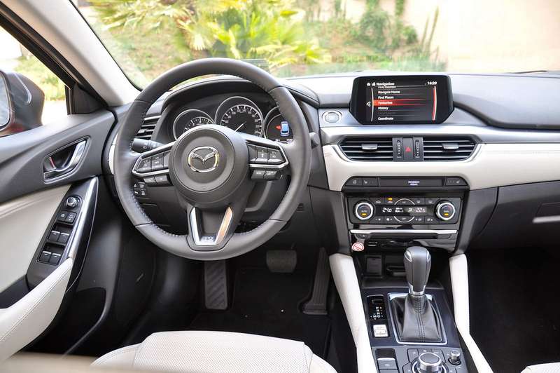 Обновленная Mazda 6 выходит на российский рынок