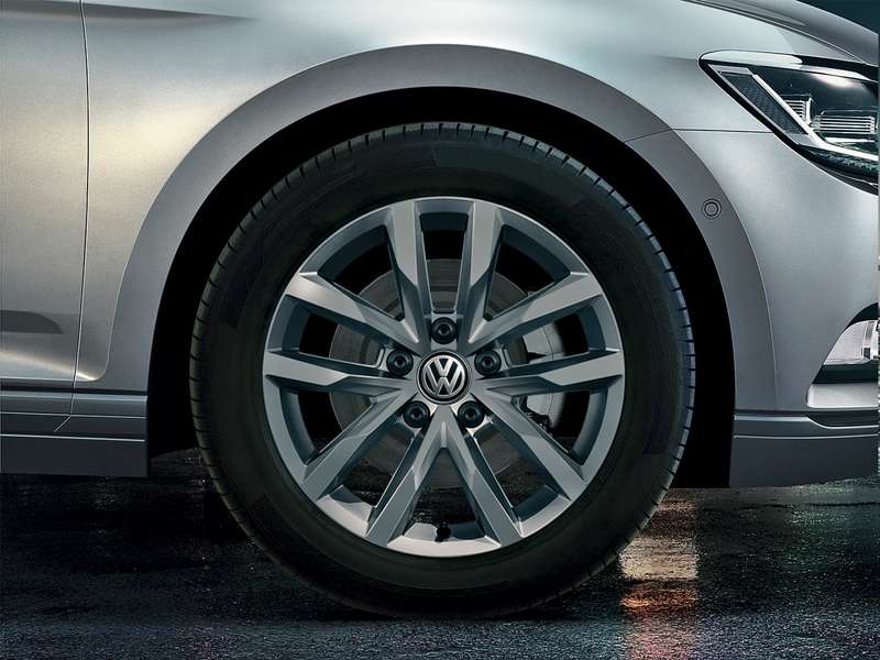 Volkswagen_Passat_SELECT_Salvador_Alloy_Wheel