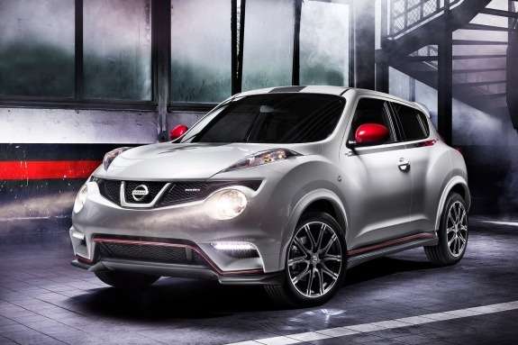 Nissan Juke NISMO side-front view_no_copyright