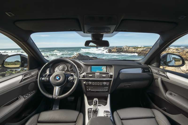 Горячий BMW X4 M40i доступен для заказа в России