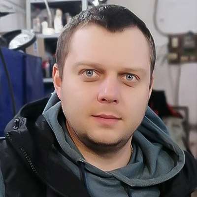 Алексей Солдаткин, руководитель авторемонтной мастерской