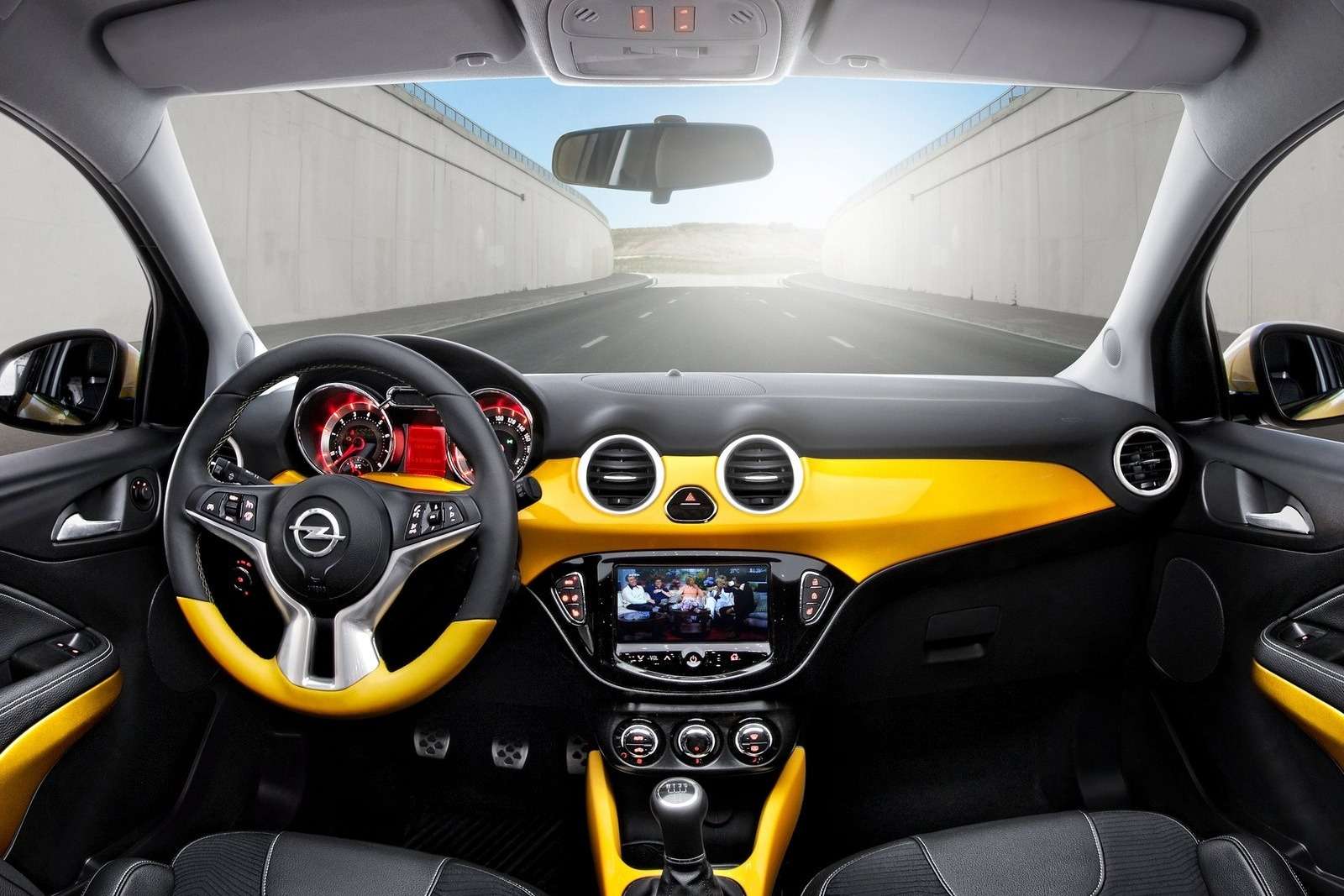 Opel Adam inside