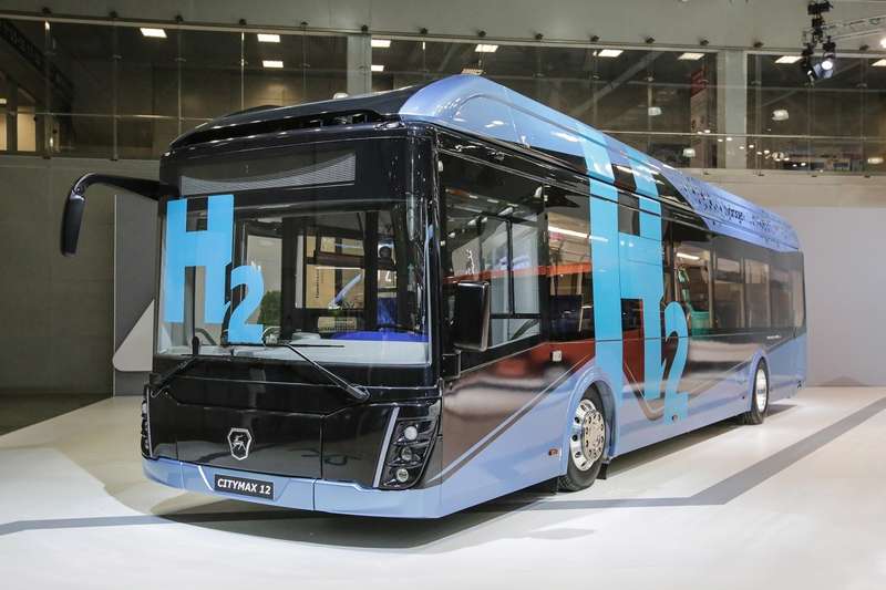 ГАЗ показал два новых автобуса на топливных элементах