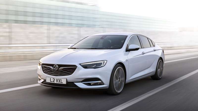 Новый Opel Insignia Grand Sport: а теперь — официально!