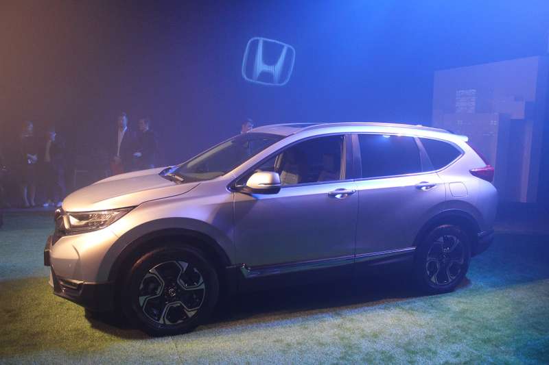 Новая Honda CR-V приехала в Россию: названы цены