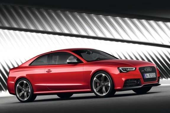 Restyled Audi RS5 side-front view 2