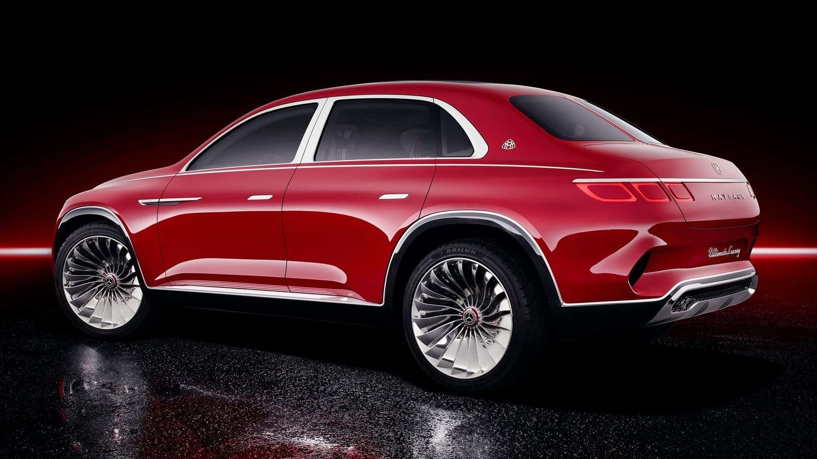 Кросс-седан Mercedes-Maybach Ultimate Luxury: золото, чайник, электричество — фото 865358