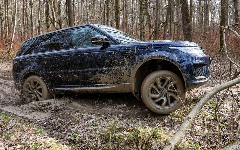 Блог Петра Меньших: УАЗ Хантер или Range Rover Sport?