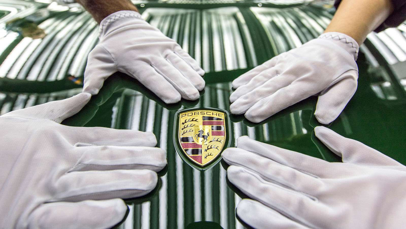 Многая лета: выпущен миллионный Porsche 911 — фото 749839