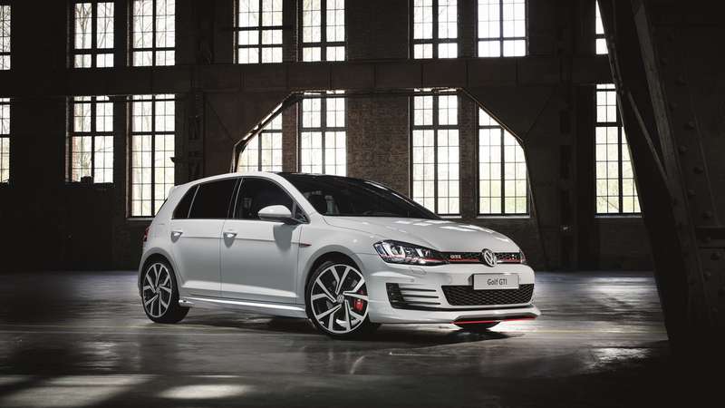 Красота и функция: Volkswagen Golf влюбит в себя при поддержке афтермаркета
